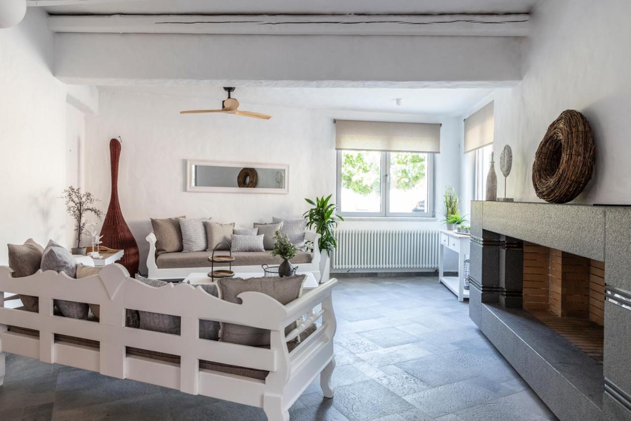 Pristine Seaview Villa , With 5-Star Resort Access Фалираки Екстериор снимка