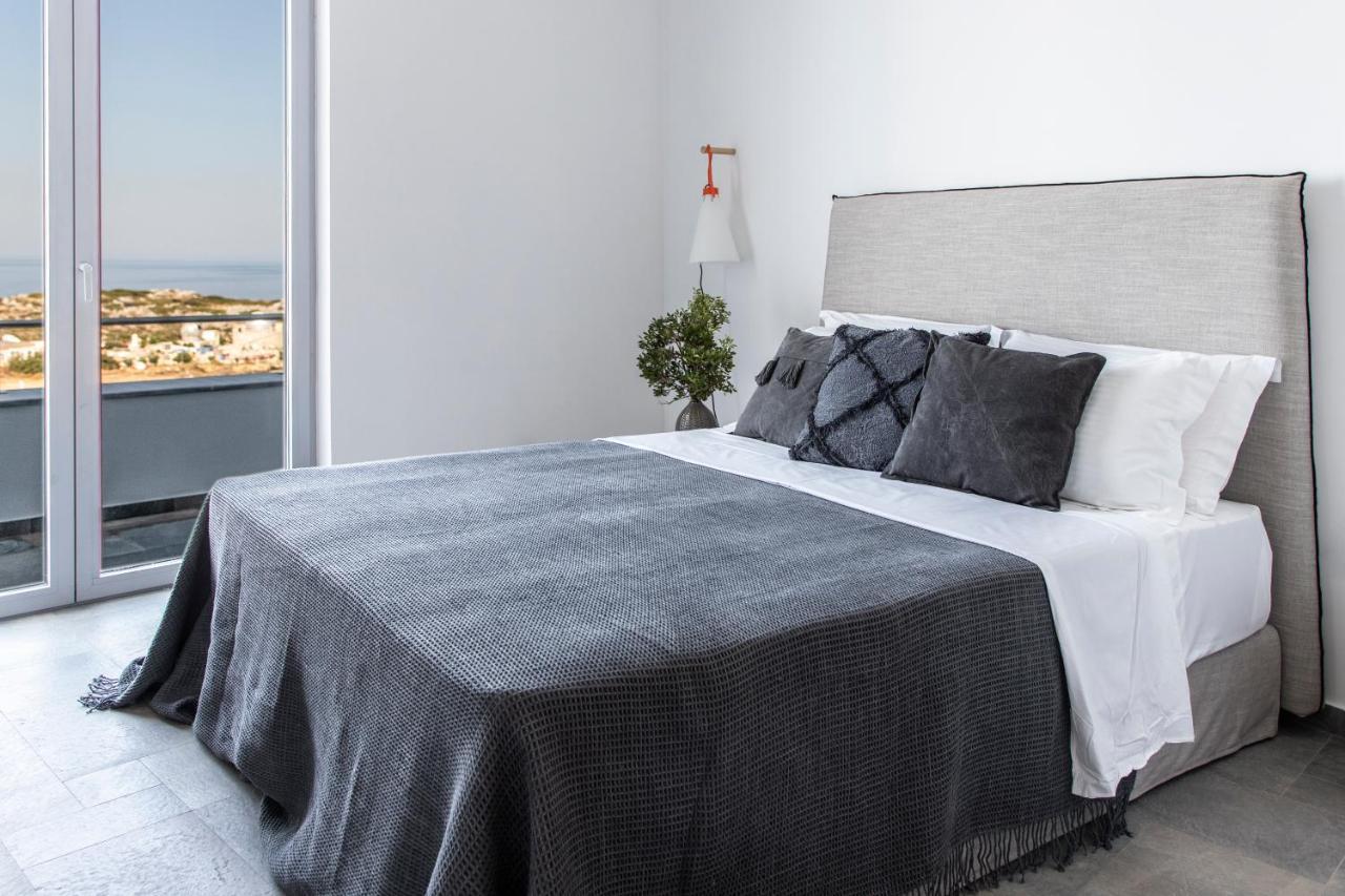 Pristine Seaview Villa , With 5-Star Resort Access Фалираки Екстериор снимка