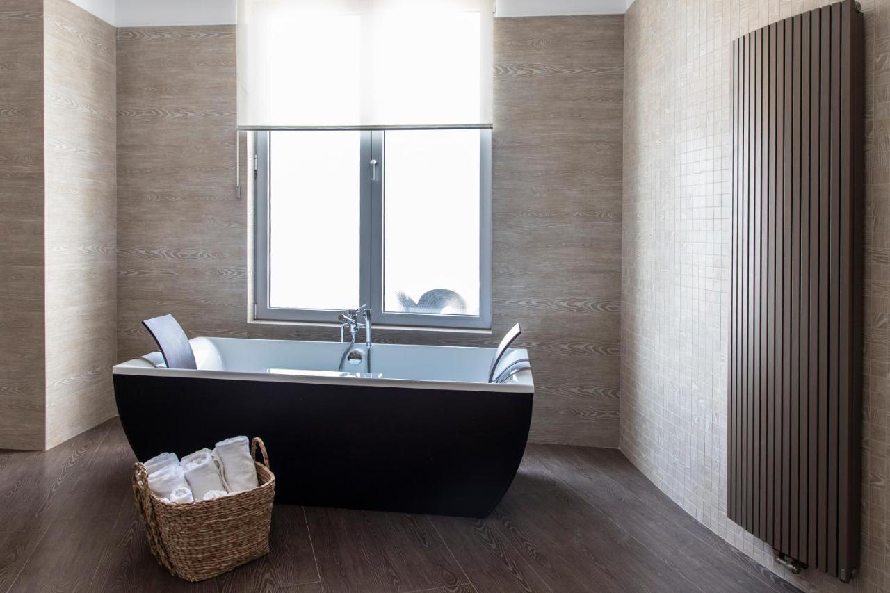 Pristine Seaview Villa , With 5-Star Resort Access Фалираки Екстериор снимка